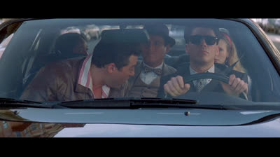 Drôles de fantômes. vf