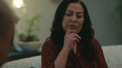 Secretos de Amor (Kimse Bilmez) / capitulo 64 / audio español