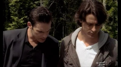 Distretto di Polizia 06x16 evasione disperata